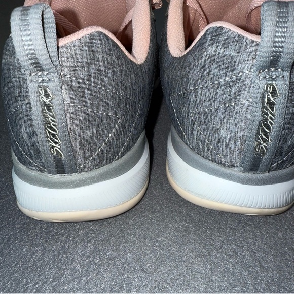 Skechers Air Cooled Memory Foam Women's Gray and Pink Sneakers size 7 - Picture 8 of 11